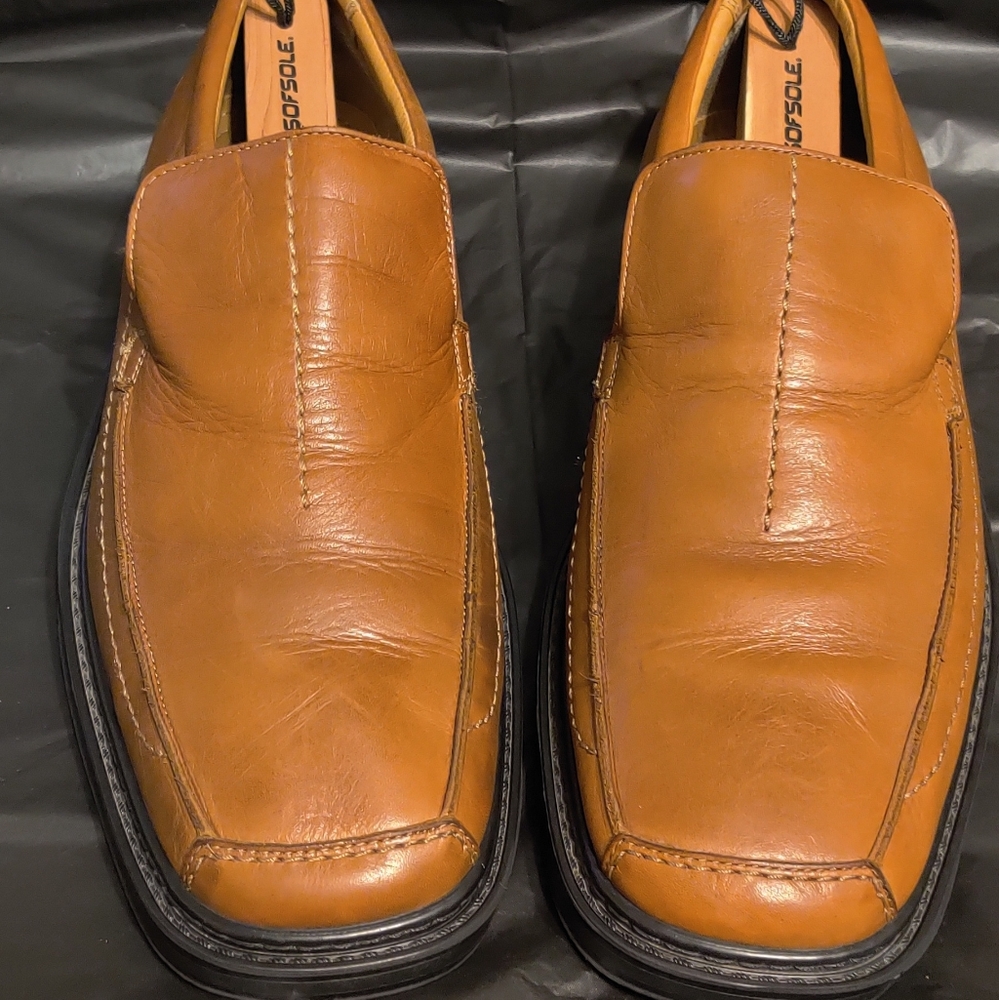 Men's Dress Shoe
